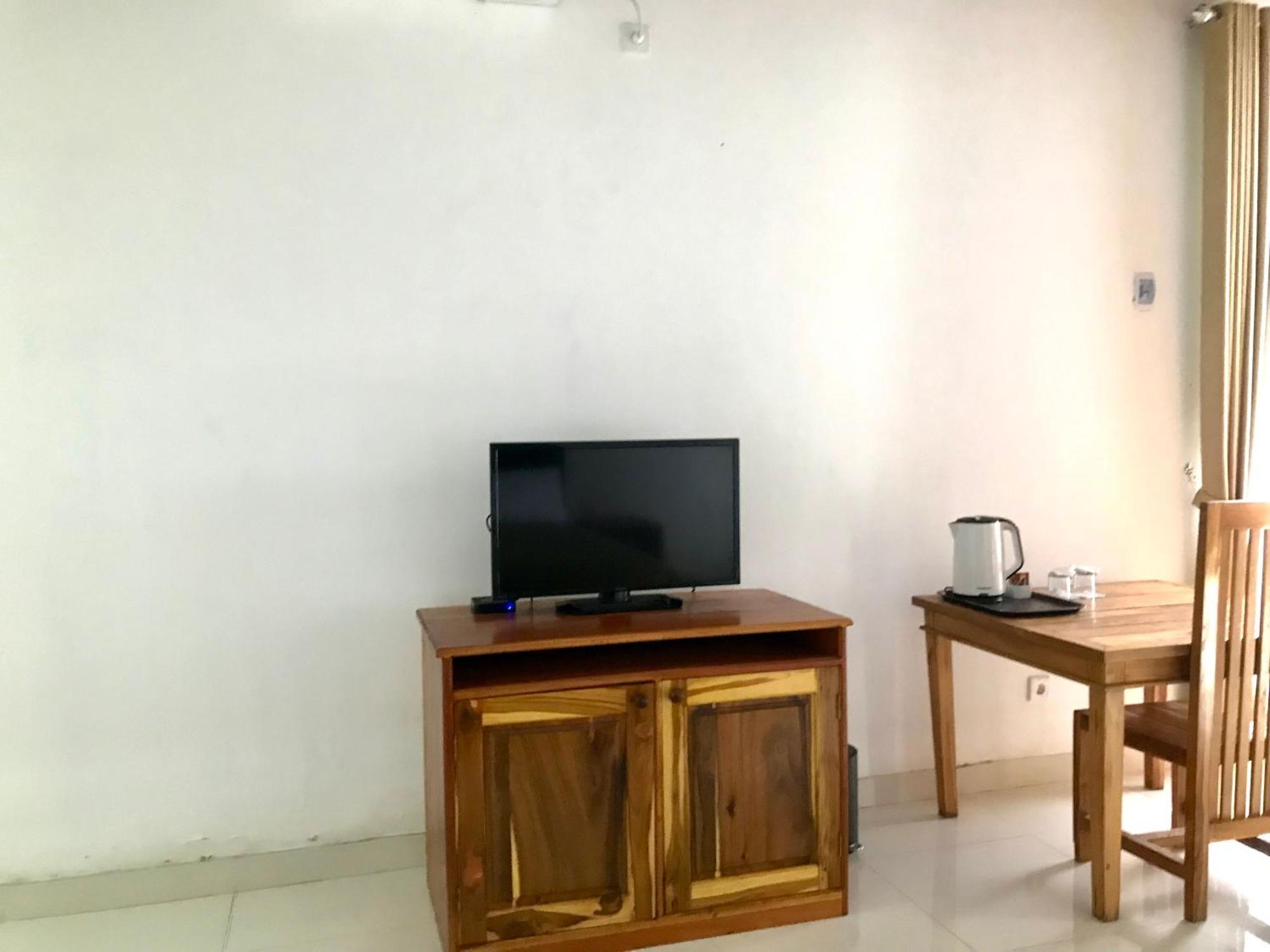 Labuhan Pandan Pohon Purba Resort & Restaurant מראה חיצוני תמונה