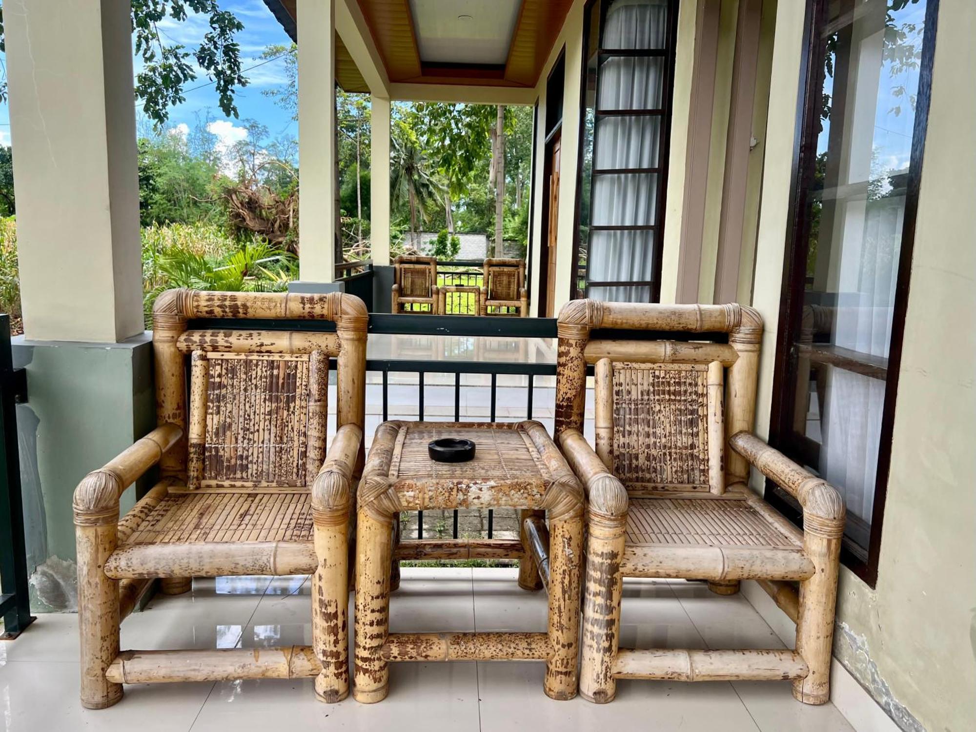 Labuhan Pandan Pohon Purba Resort & Restaurant מראה חיצוני תמונה
