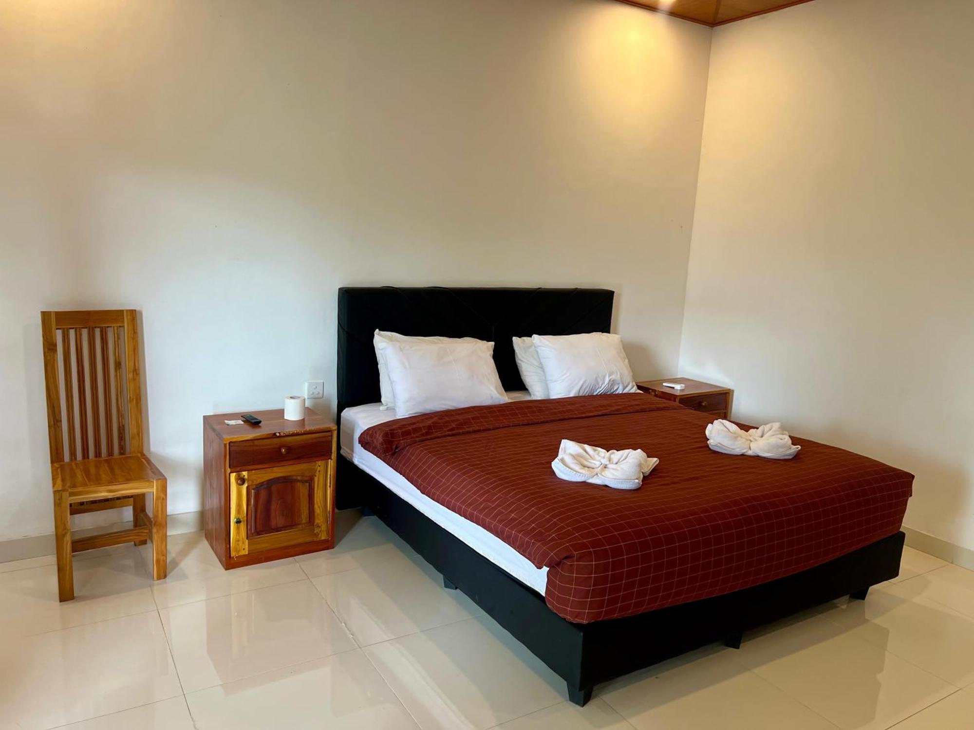 Labuhan Pandan Pohon Purba Resort & Restaurant מראה חיצוני תמונה